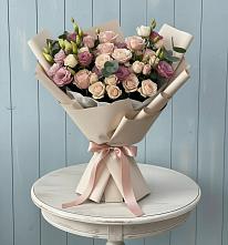 Букет цветов из:  Розы и Лизиантусы в Мурыгино