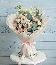 Букет цветов из:  Розы и Лизиантусы в Мурыгино