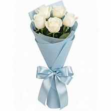 Букет 5 Белых роз Проуд в Мурыгино