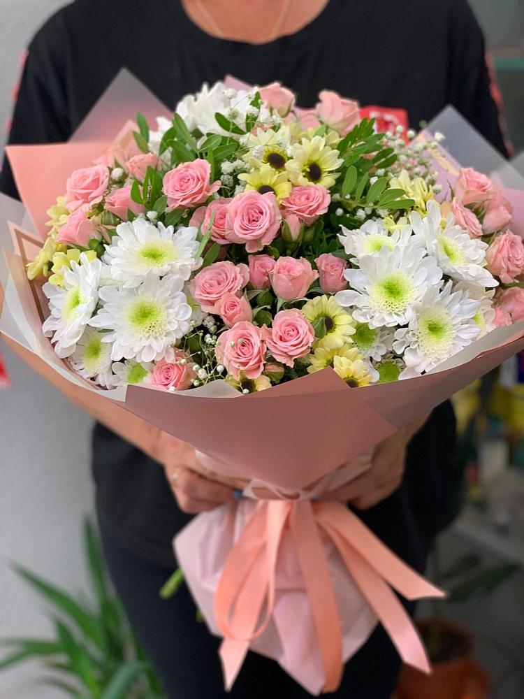 Букет цветов из: Розы и Хризантемы в Мурыгино