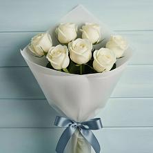 Букет 7 Белых роз Эдлесс Лав в Мурыгино