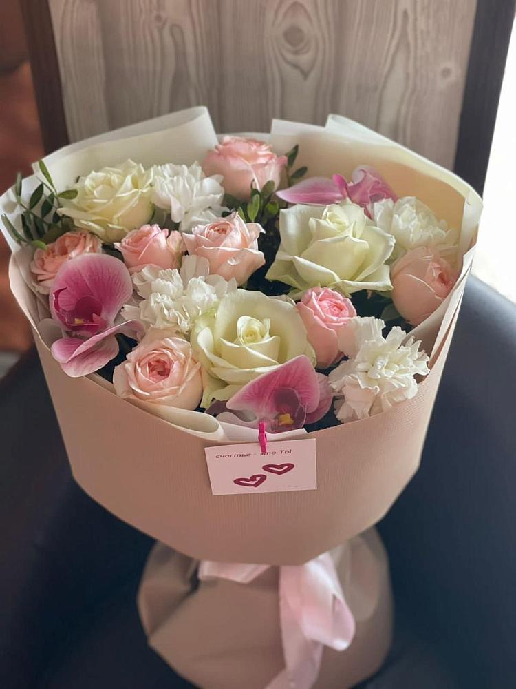 Букет цветов из: Орхидеи, Розы и Гвоздики в Мурыгино