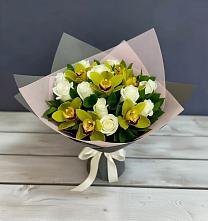 Букет цветов из:  Орхидеи и Розы в Мурыгино