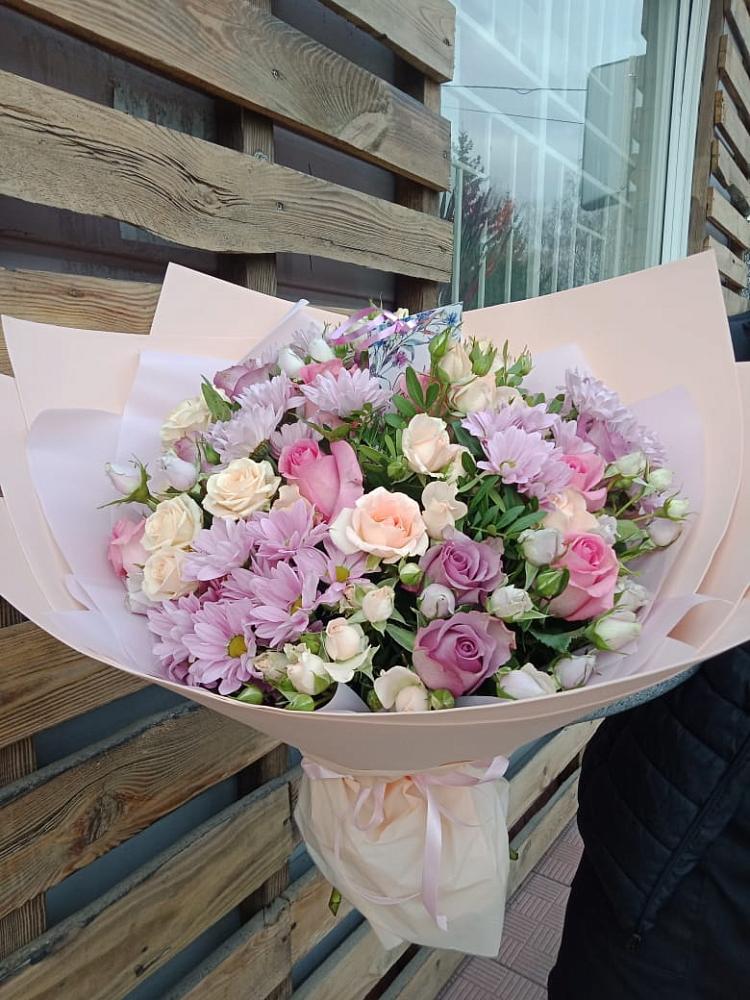 Букет цветов из: Розы и Хризантемы в Мурыгино