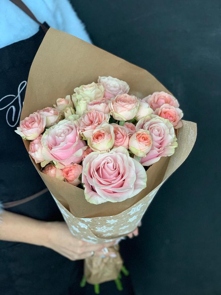 Букет цветов из: Хризантемы и Розы в Мурыгино