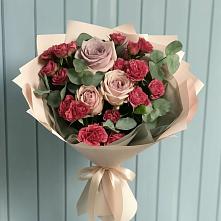 Букет цветов из:  Гвоздики и Розы в Мурыгино