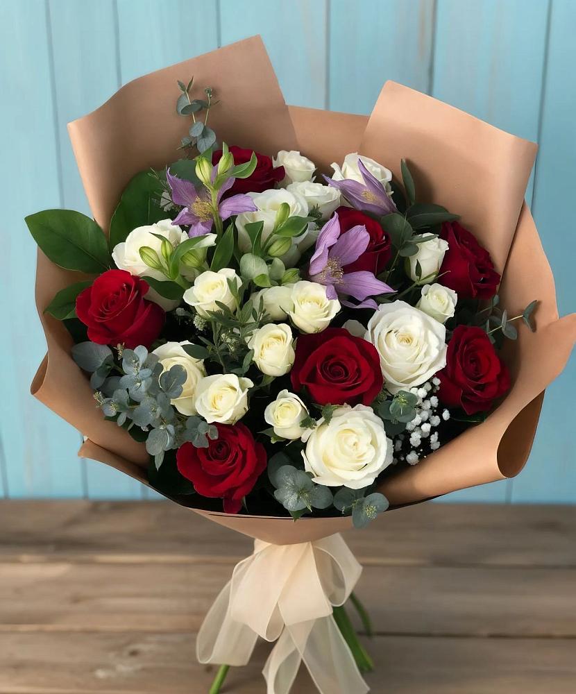 Букет цветов из: Розы и Альстромерии в Мурыгино