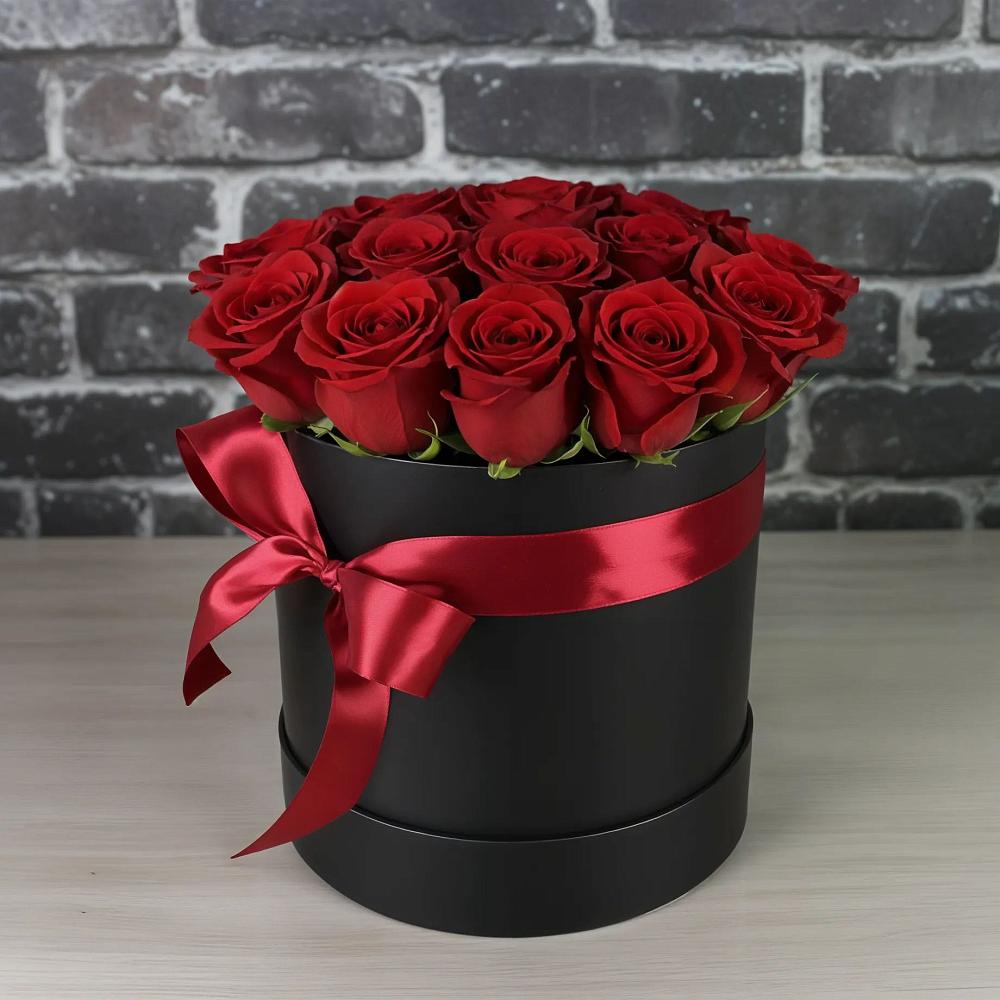 Цветочная композиция из Розы в шляпной коробке в Мурыгино